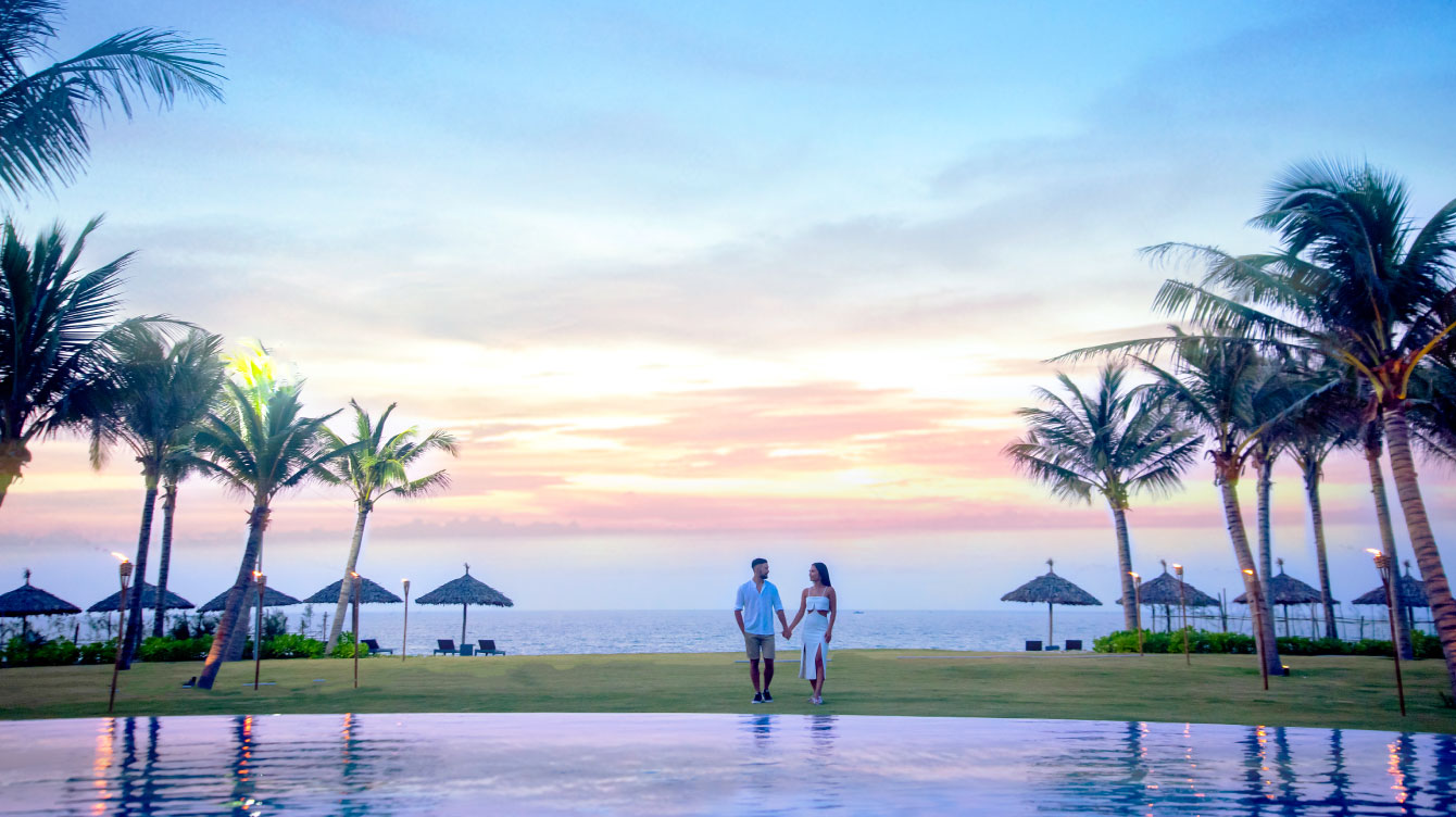 Wyndham Hoi An Royal Beachfront Resort