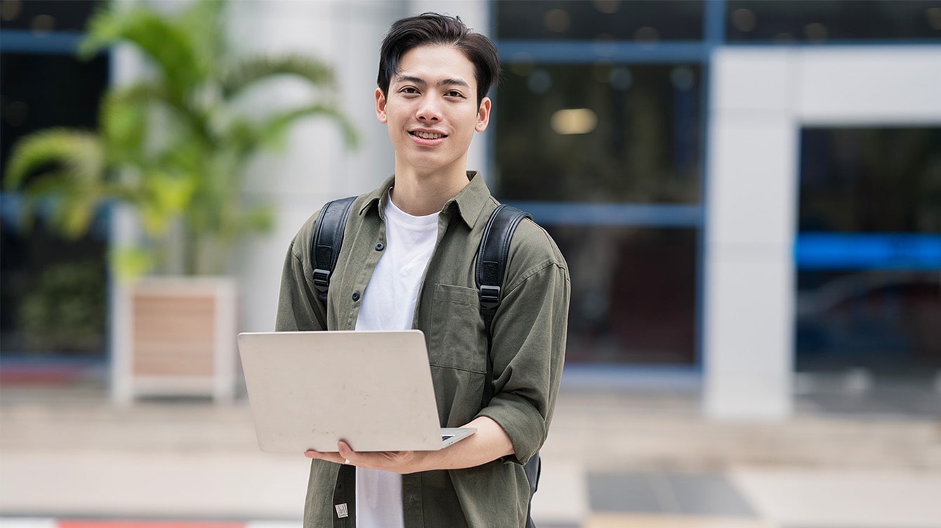 HHTC (Trường Trung cấp Nghề Du lịch Hà Nội)