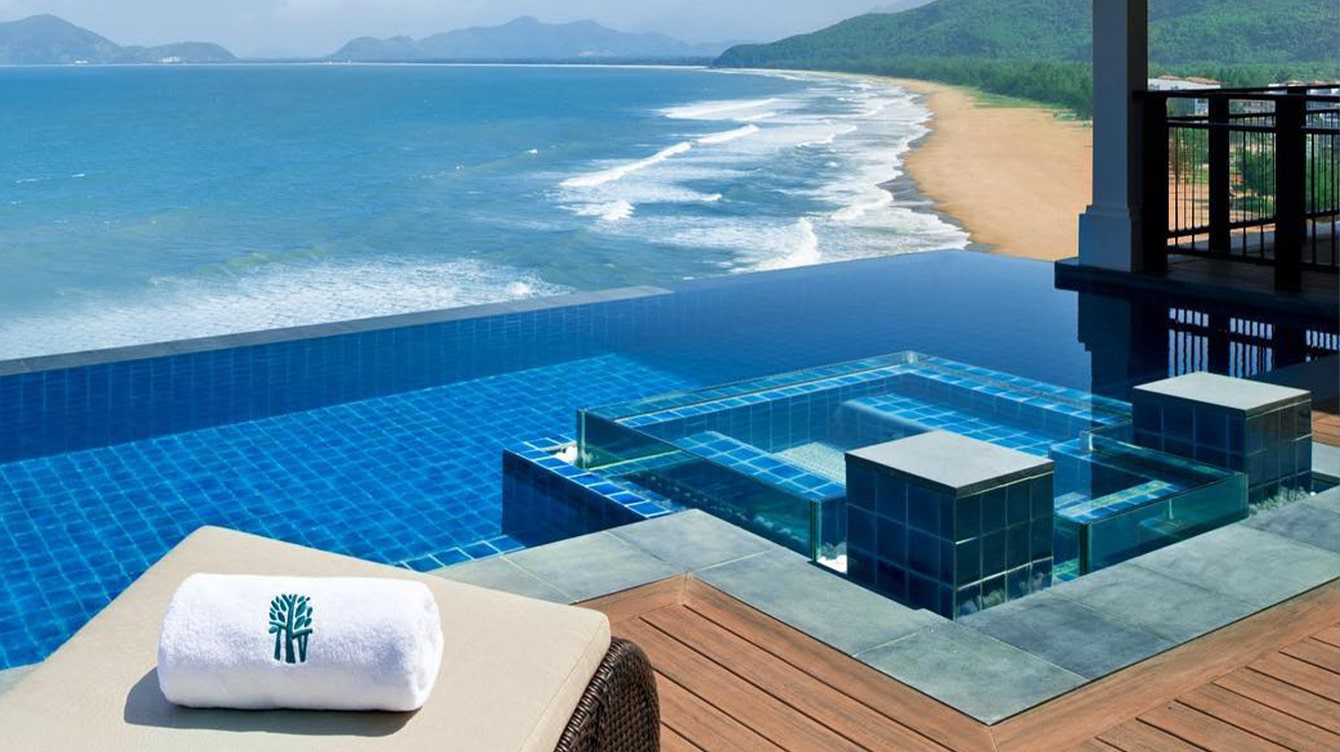 Công tác lưu trú - BanYan Tree Lăng Cô