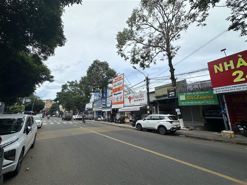 Nhà đất đường 30/4, Phú Quốc  - 2