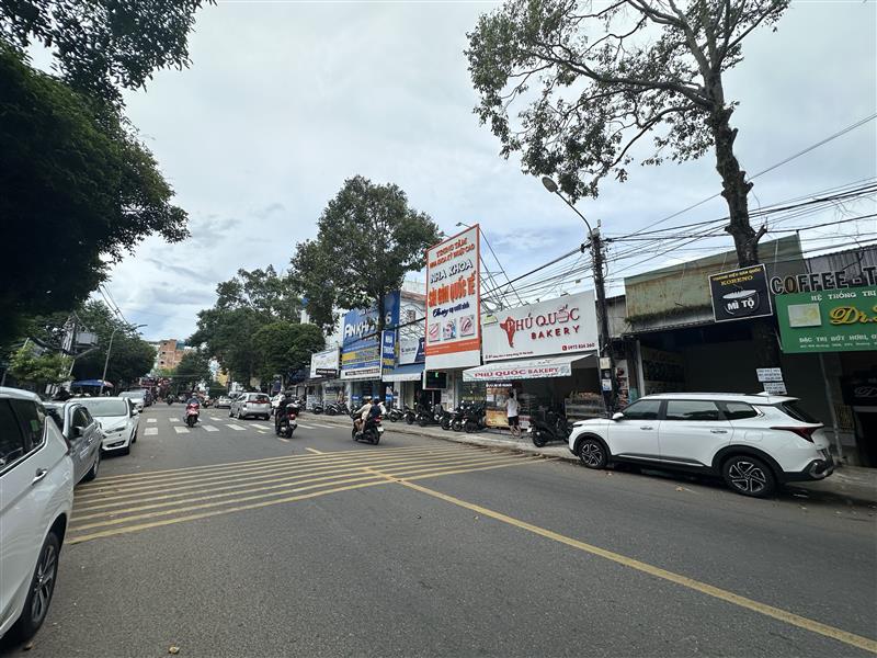 Nhà đất đường 30/4, Phú Quốc   - 3
