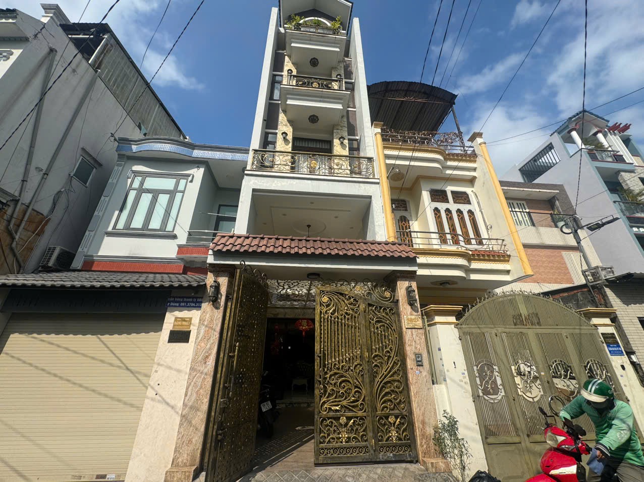 98.2F NGUYEN PHUC CHU -  2