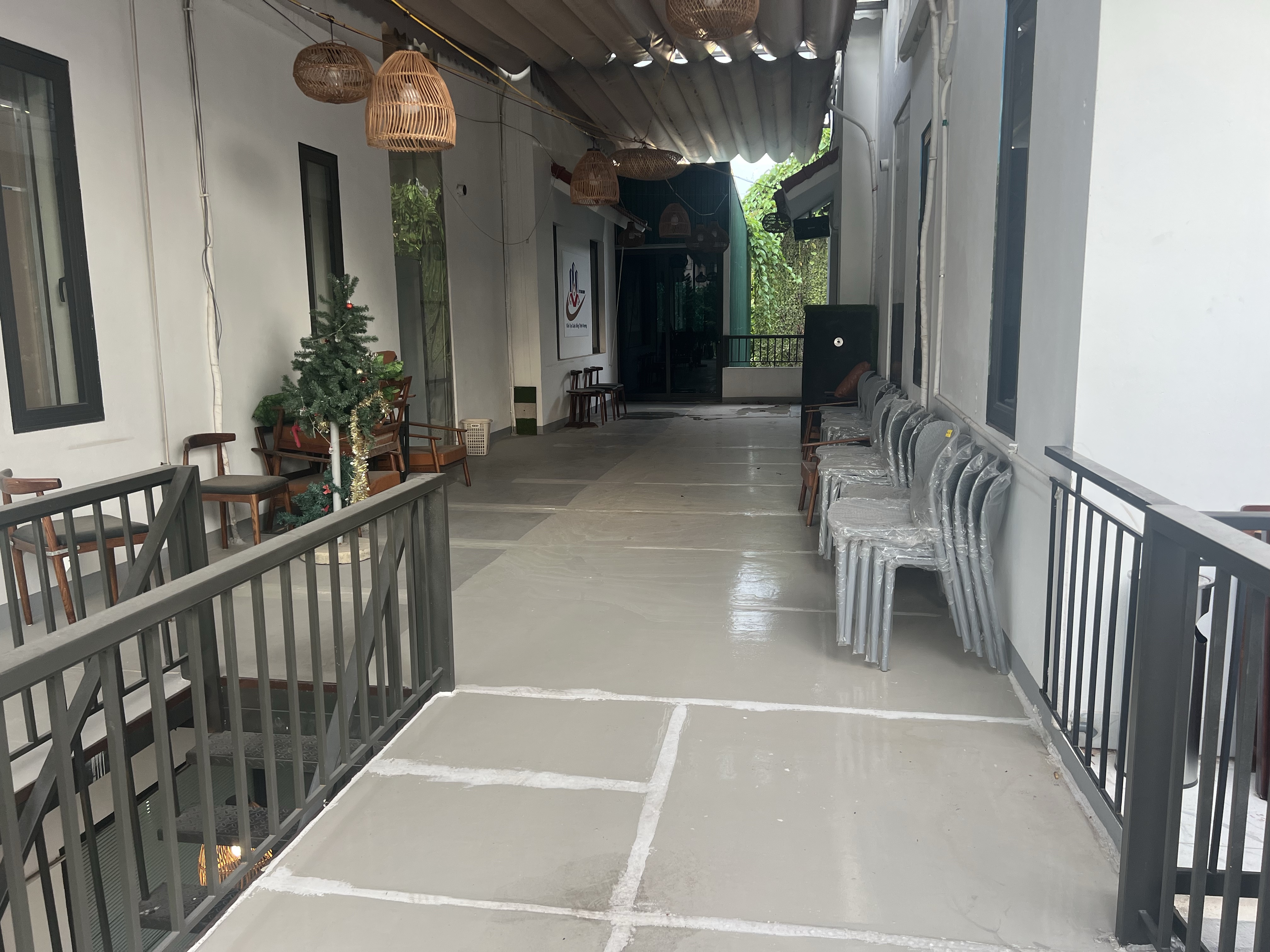 NAM TU LIEM - 3