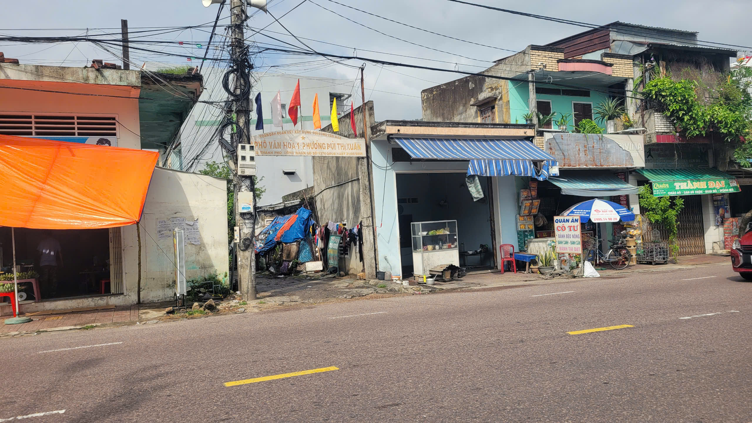 QUY NHON TAY -  6