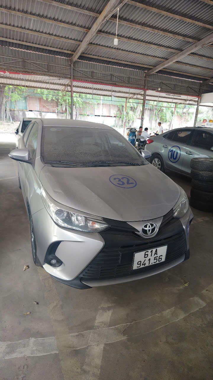 Bán Xe Ô tô 05 chỗ nhãn hiệu TOYOTA - VIOS 1.5E Biển số 61A-941.56