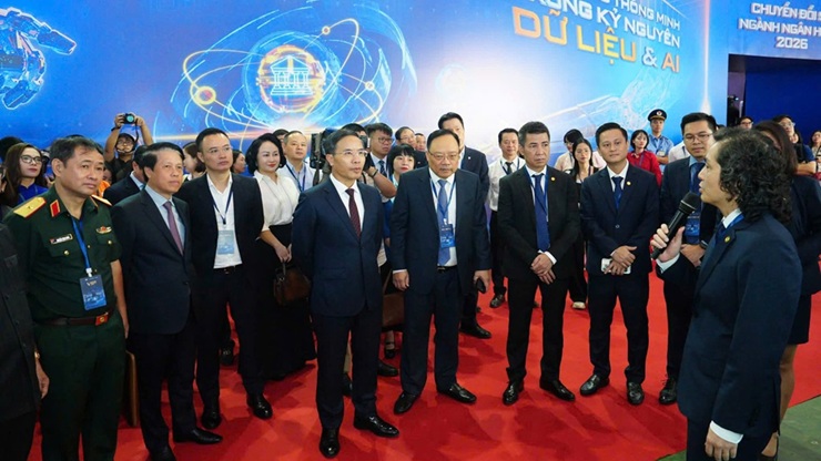 SACOMBANK đưa tài chính số đến gần hơn với đời sống người dân