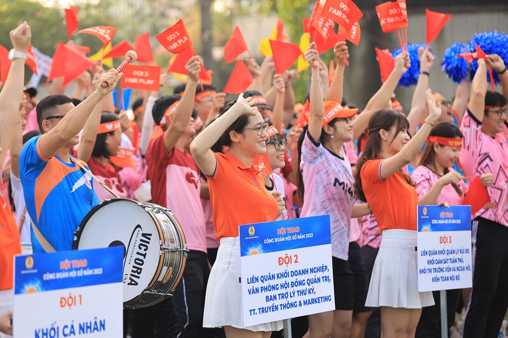 Mảnh ghép không thể tách rời trong bức tranh -4