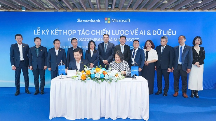 Sacombank and Microsoft Vietnam sign strategic partnership on AI and data, shaping the future of digital banking