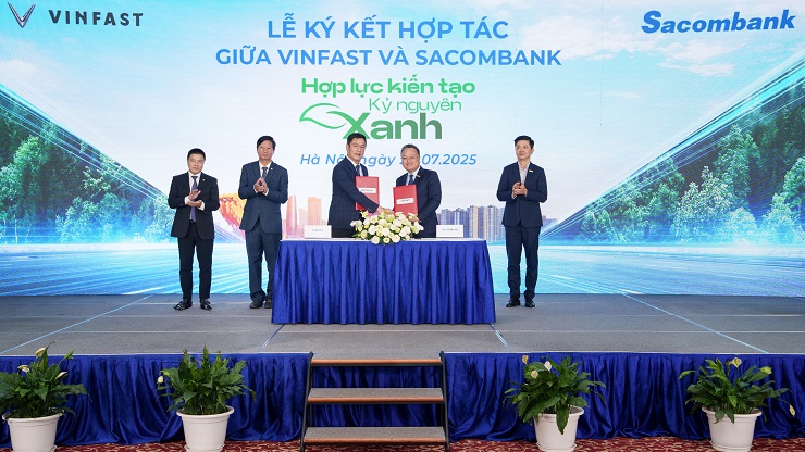 Sở hữu ngay xe điện với lãi suất cho vay hấp dẫn từ Sacombank