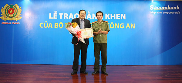 AnhKhang1.jpg